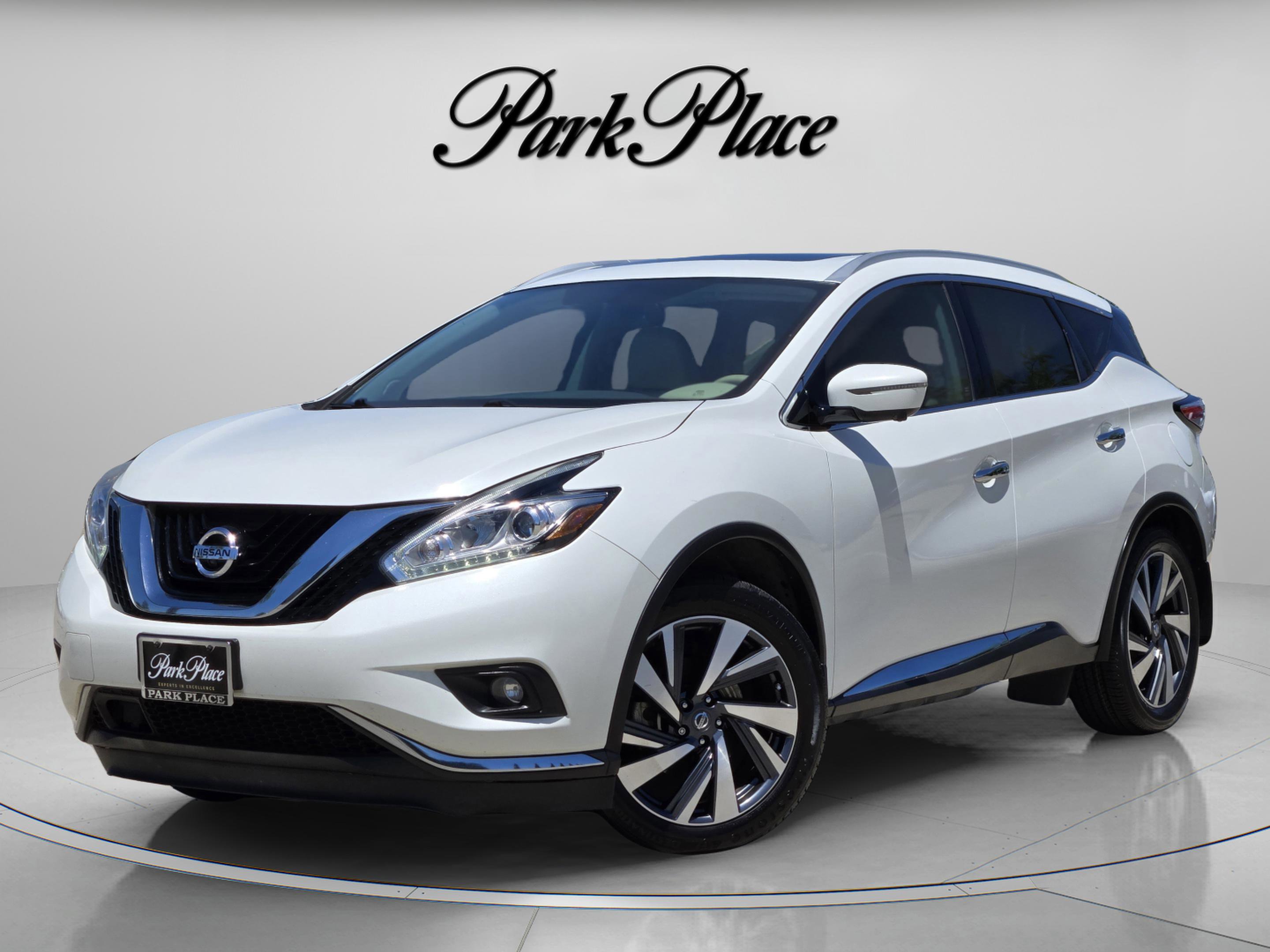 Used 2017 Nissan Murano Platinum w/ Platinum Technology Package FWD image 1