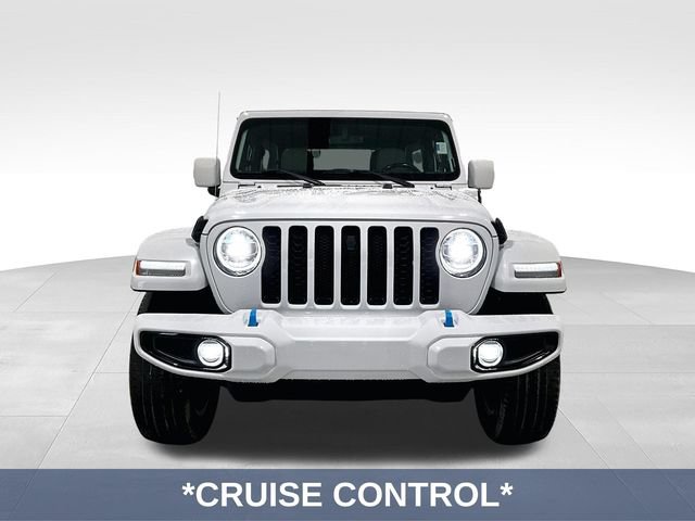 Used 2022 Jeep Wrangler Unlimited Sahara AWD/4WD image 3