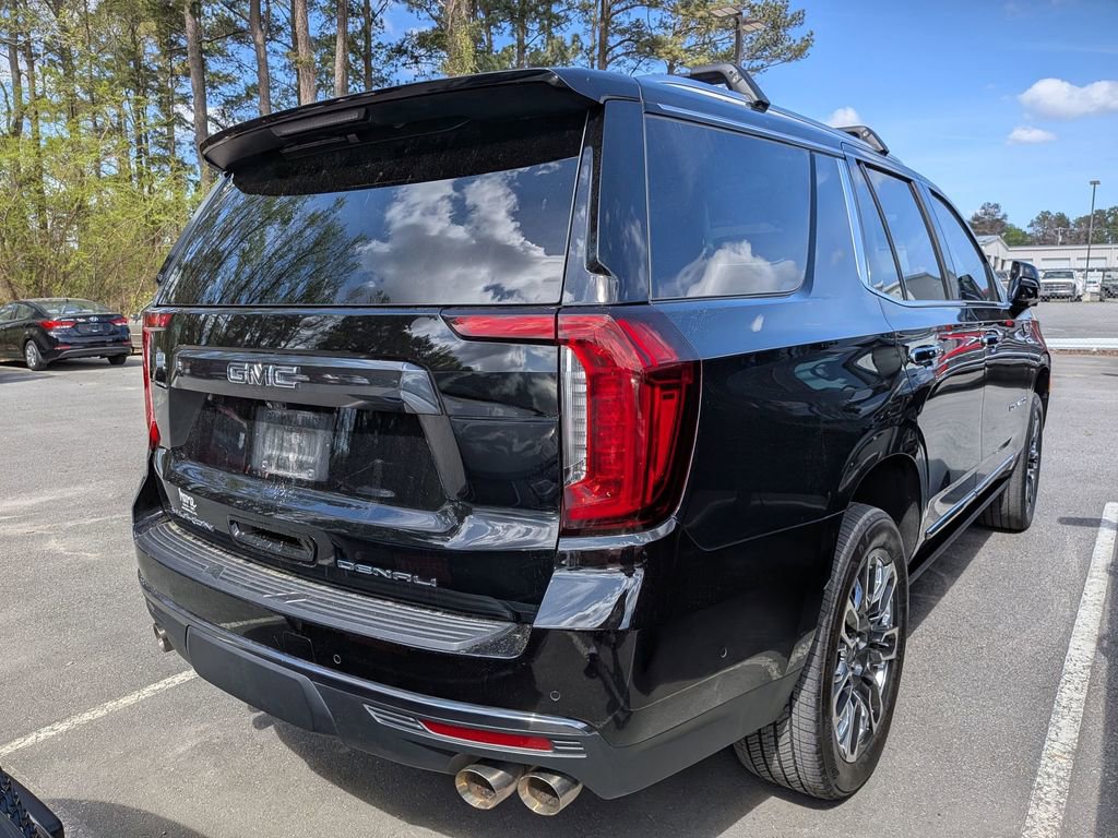 Certified 2024 GMC Yukon Denali Ultimate image 9
