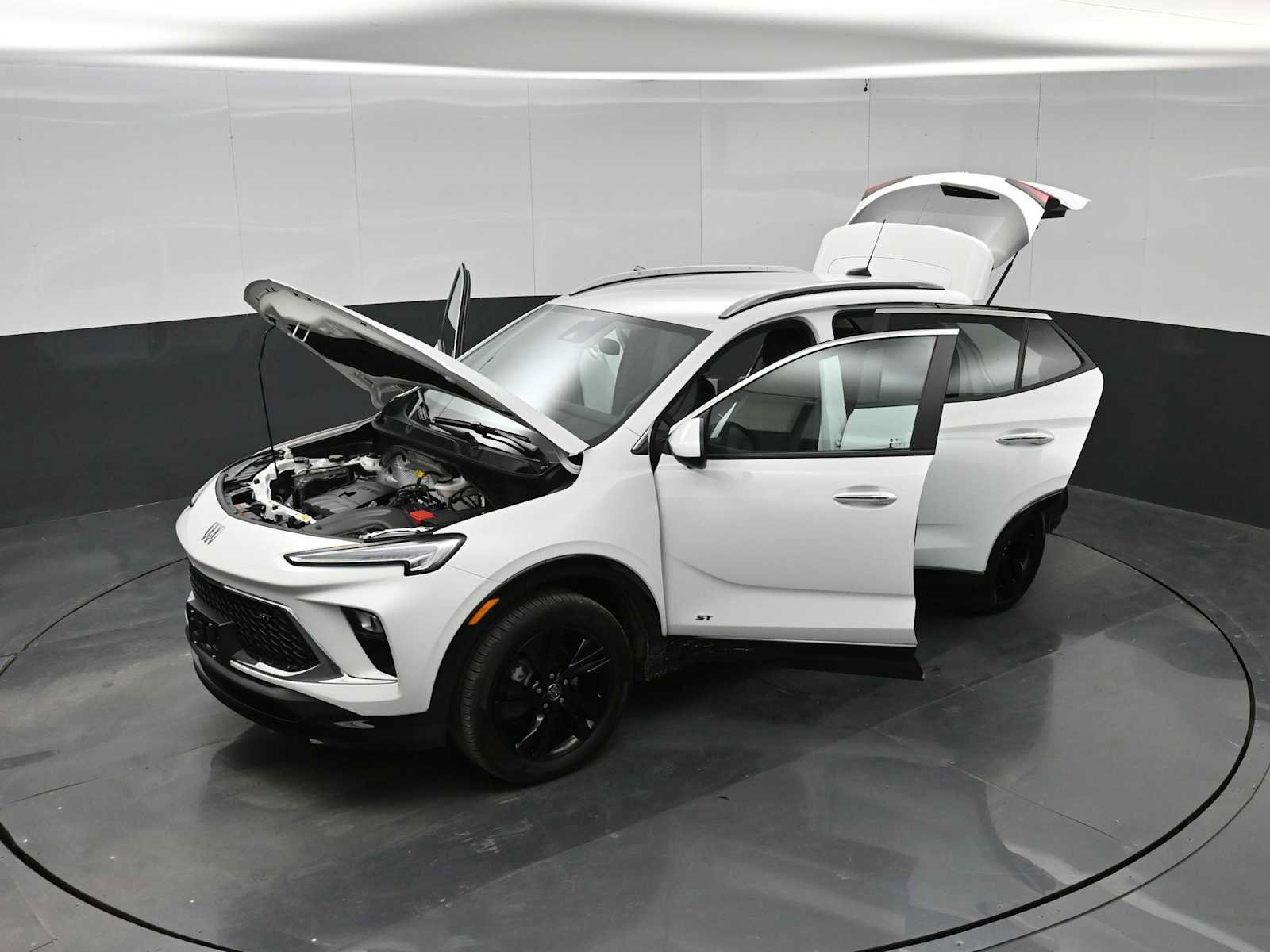 Used 2025 Buick Encore GX Sport Touring w/ Advanced Technology Package AWD/4WD image 41