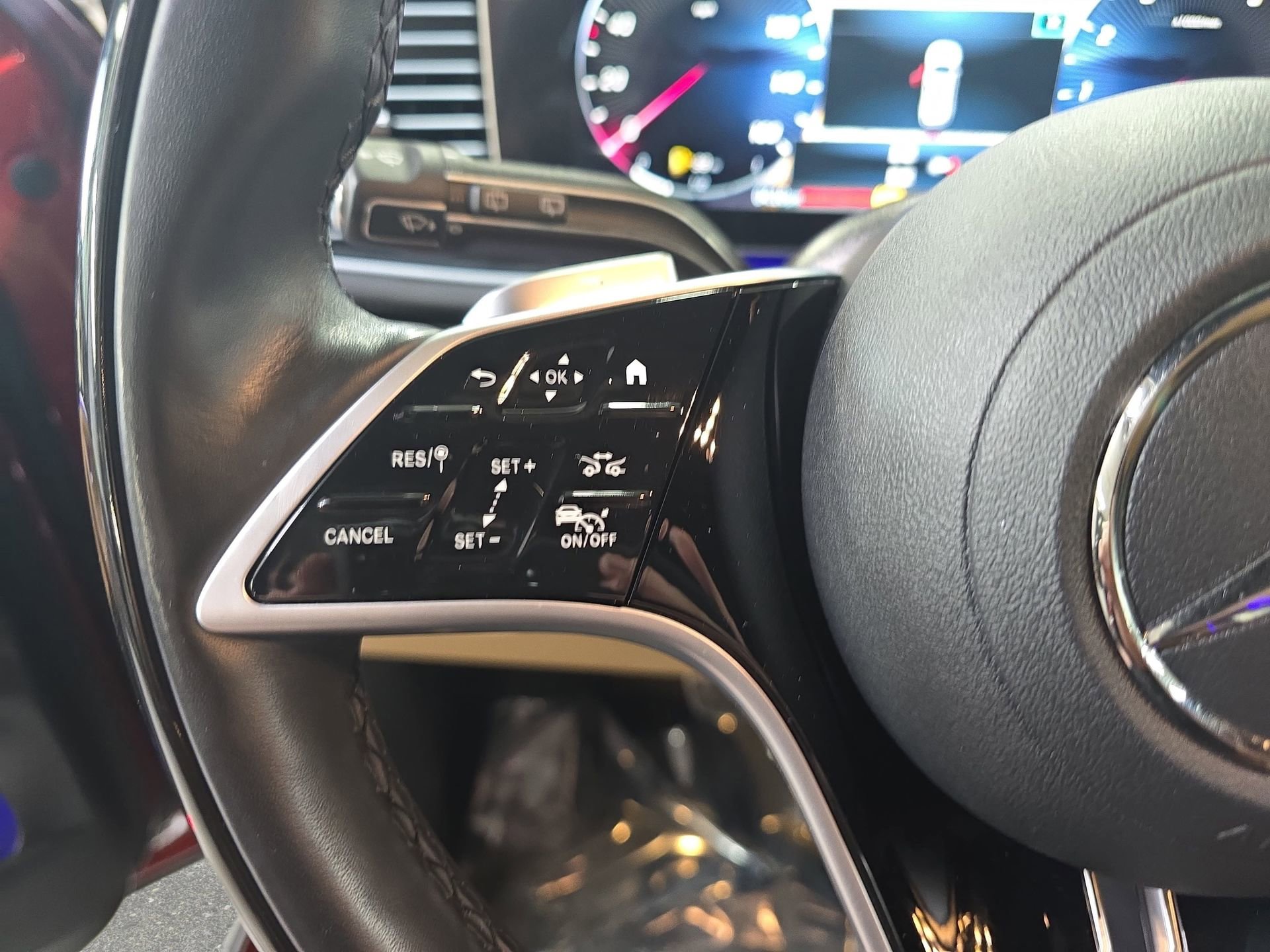 Certified 2025 Mercedes-Benz GLS 580 4MATIC image 17