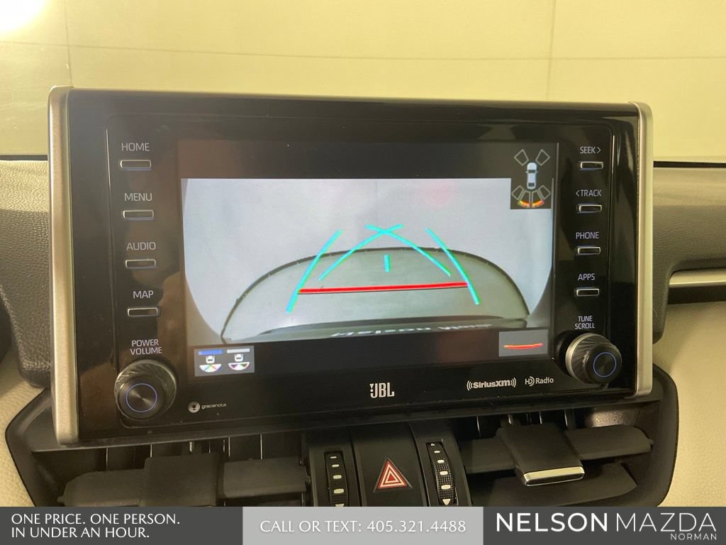 Used 2019 Toyota RAV4 Limited FWD image 11