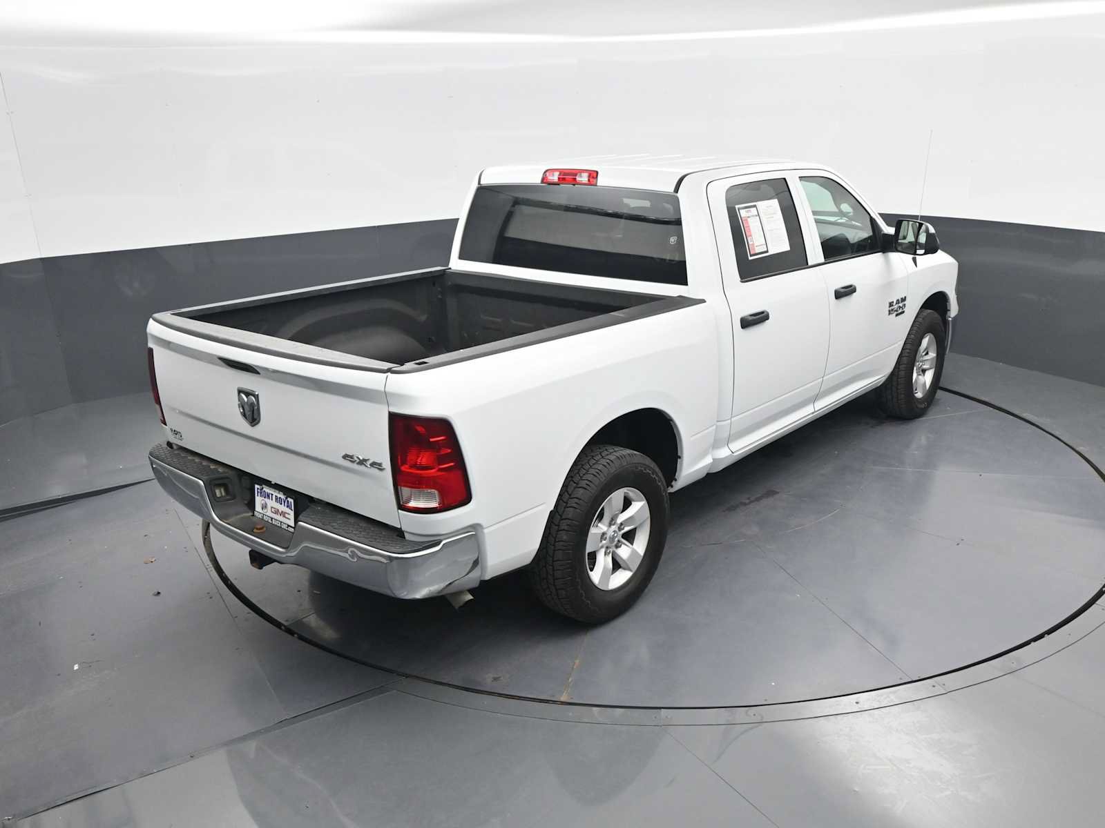 Used 2022 RAM 1500 Tradesman w/ Chrome Appearance Group AWD/4WD image 35