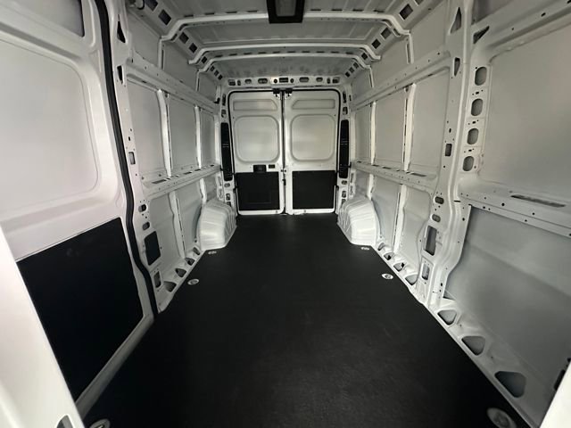 New 2024 RAM ProMaster 2500 w/ Safety Group FWD image 10