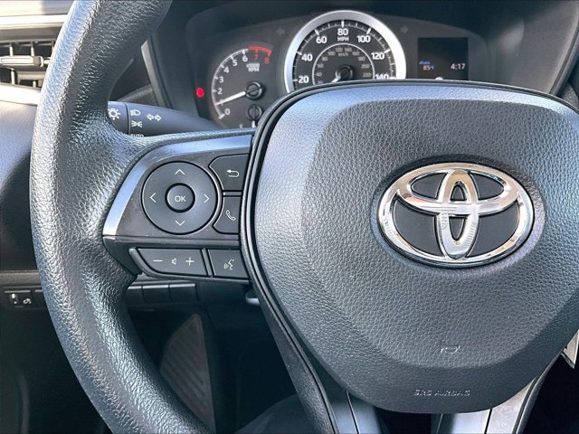 Used 2022 Toyota Corolla LE image 20