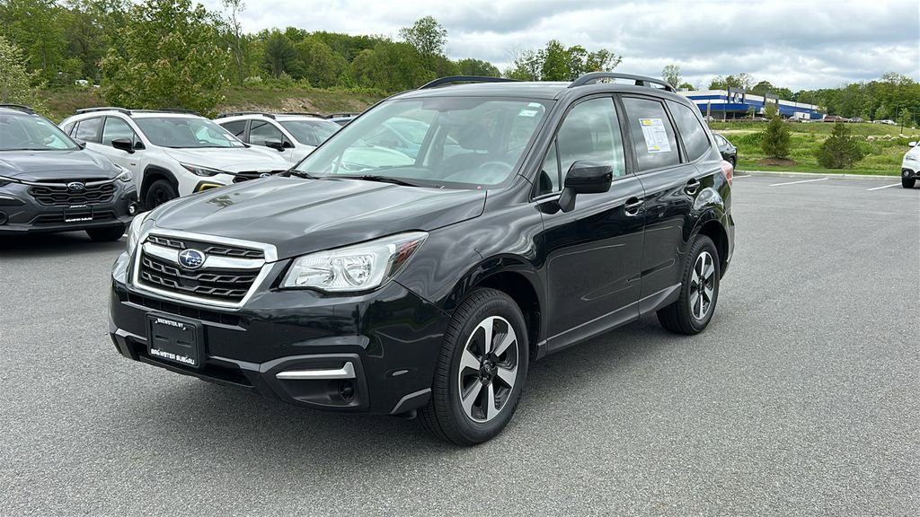 Used 2018 Subaru Forester 2.5i Premium w/ All-Weather Package AWD/4WD image 3