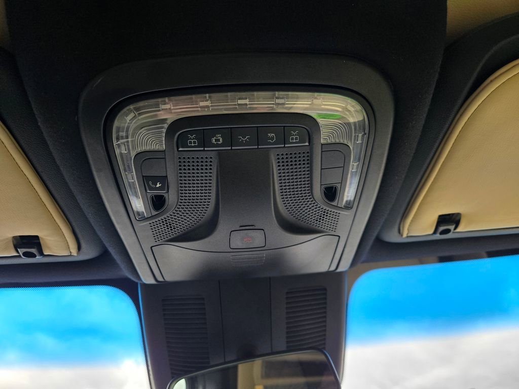 Used 2020 Mercedes-Benz Sprinter 3500 image 23