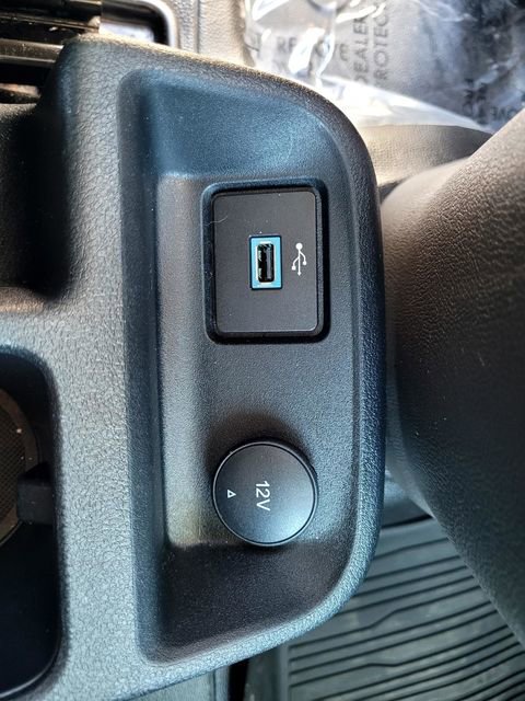 Used 2021 Ford Transit Connect XL image 19