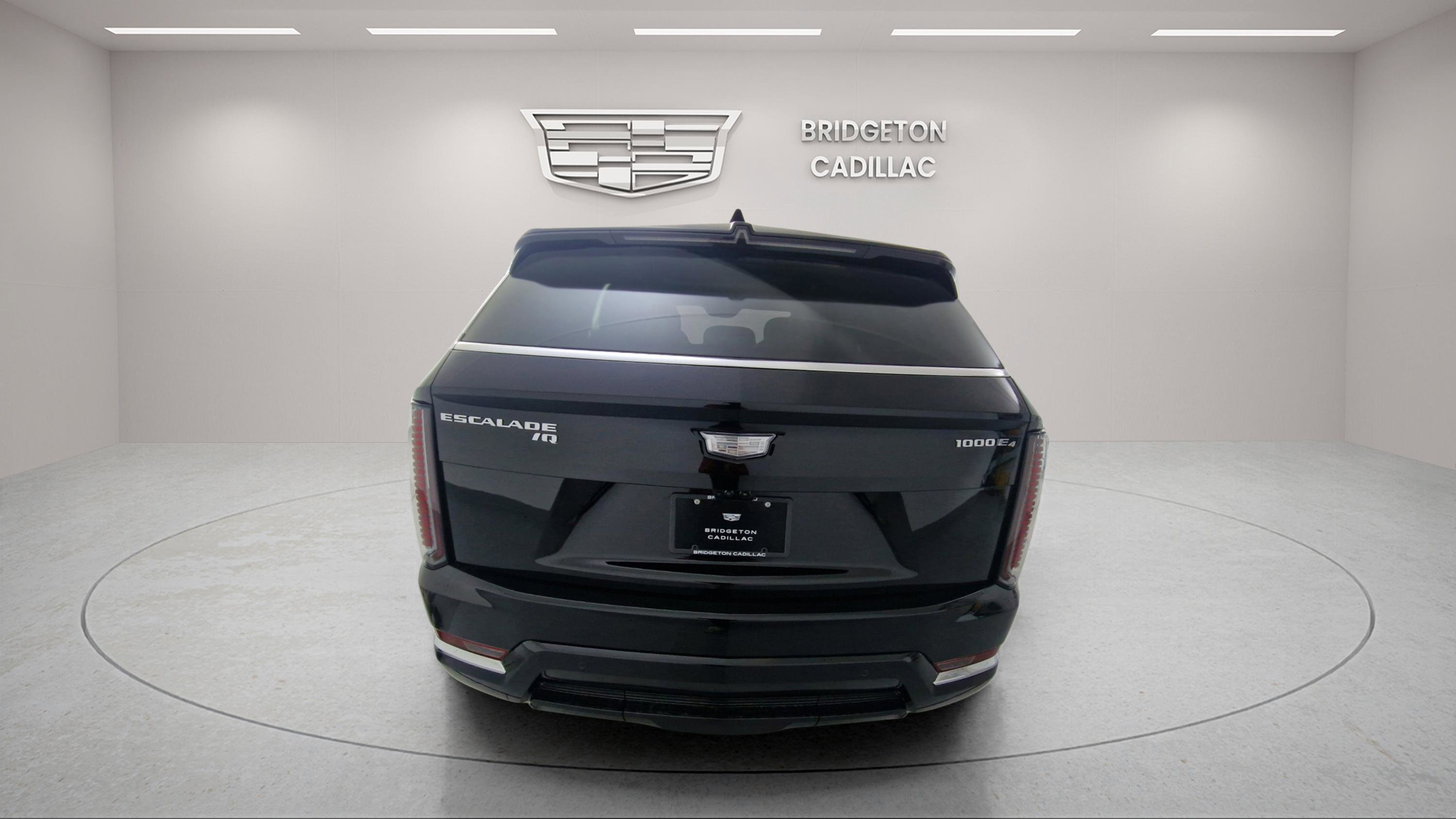 New 2026 Cadillac Escalade IQ Luxury 1 image 7