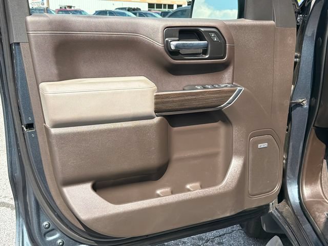 Used 2020 Chevrolet Silverado 1500 LT Trail Boss AWD/4WD image 12