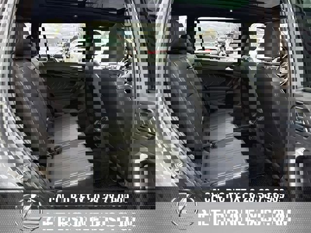 Used 2022 Volkswagen Tiguan SE R-Line image 18