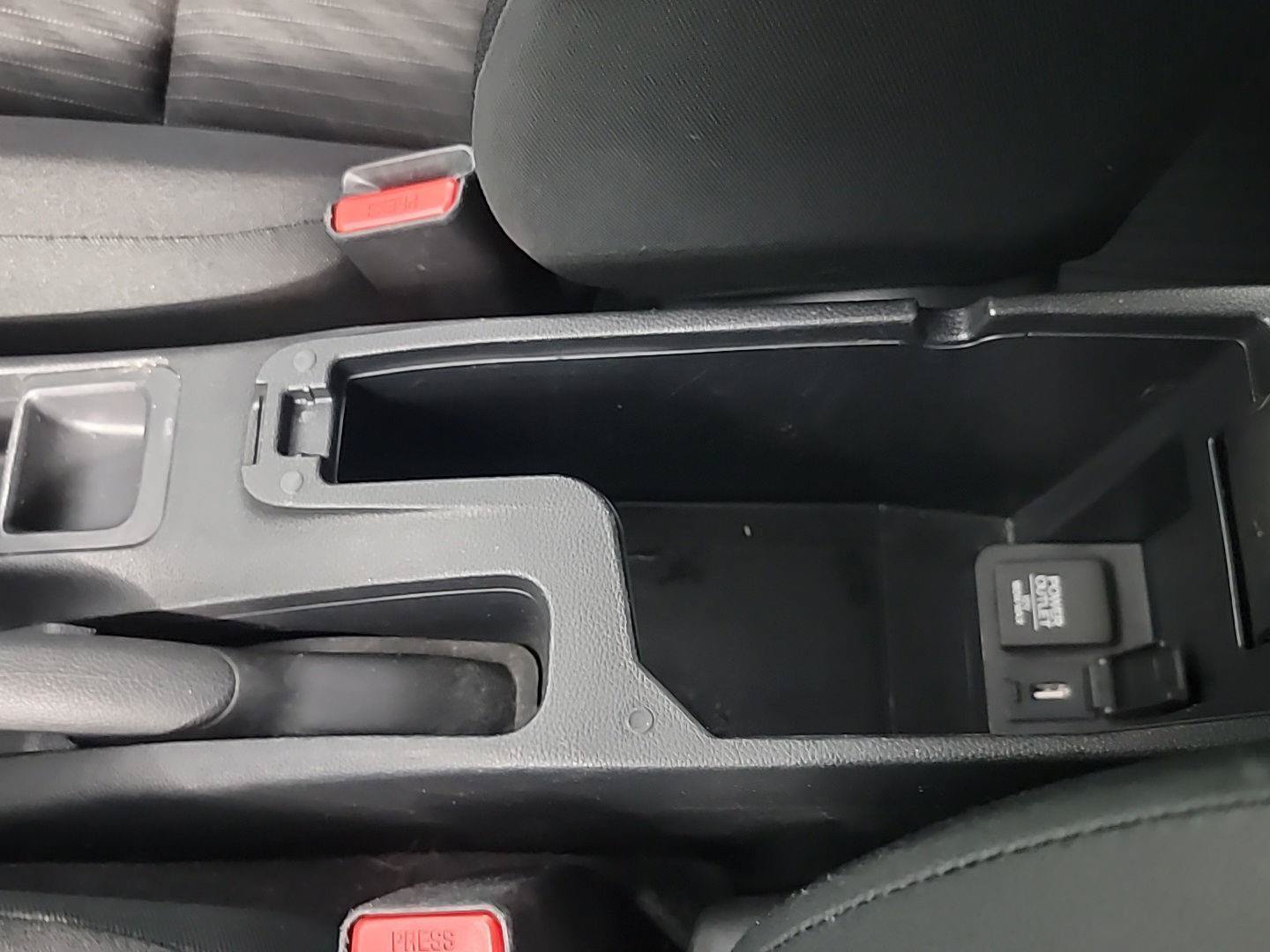 Used 2018 Honda Fit EX image 35