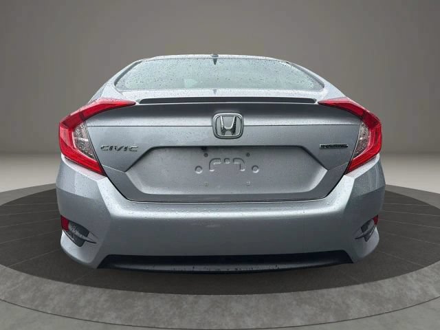 Used 2018 Honda Civic Touring image 6