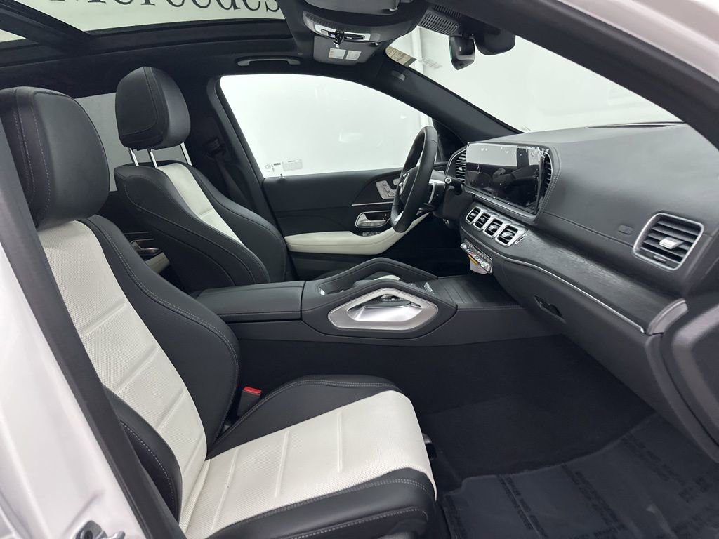 New 2026 Mercedes-Benz GLE 580 4MATIC image 30