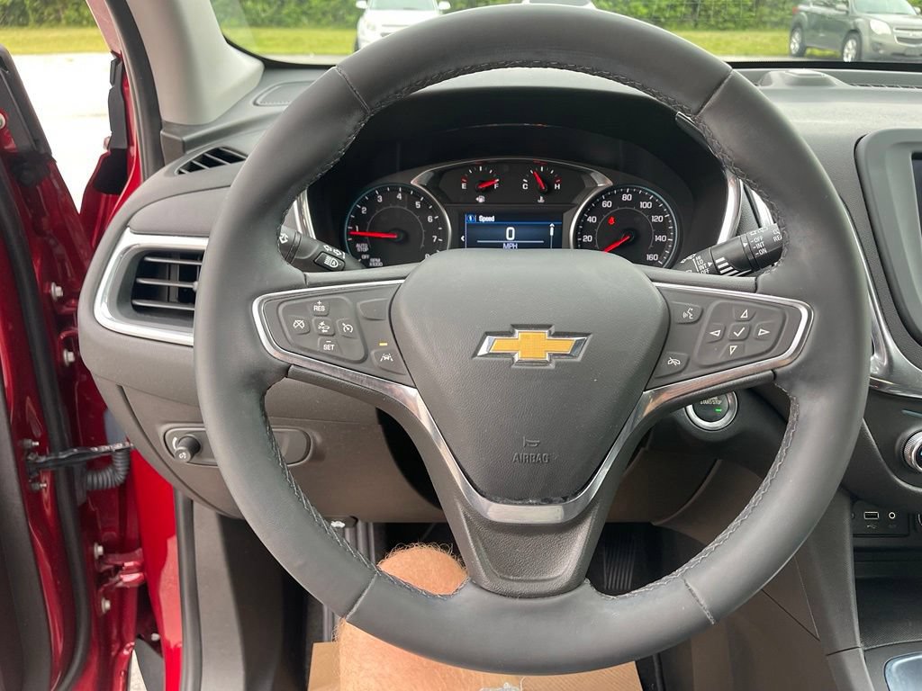 Used 2024 Chevrolet Equinox LT FWD image 10