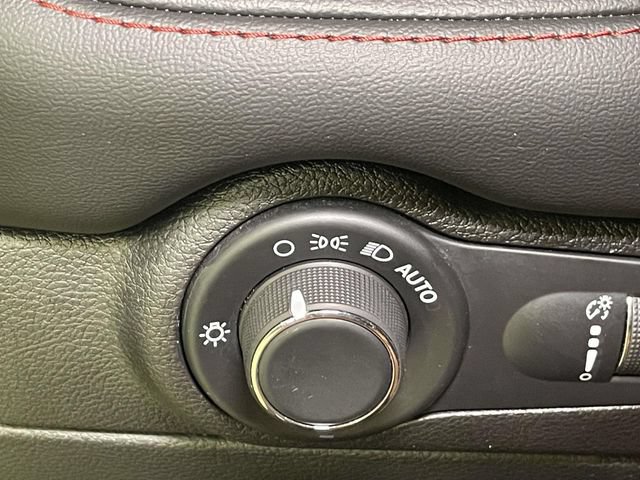 Used 2025 Dodge Durango GT AWD/4WD image 37