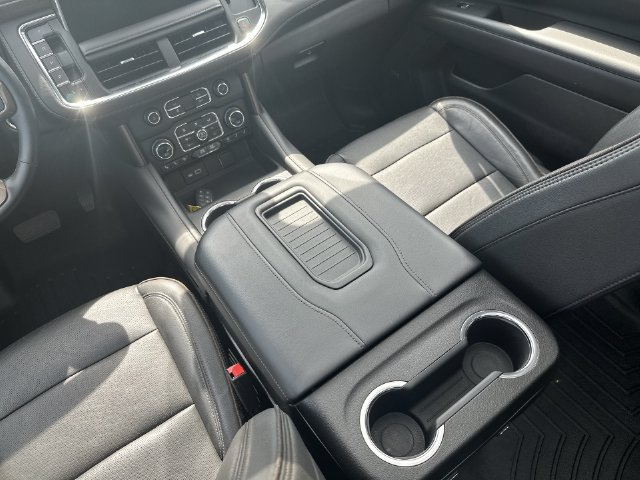 Certified 2023 Chevrolet Tahoe High Country AWD/4WD image 27