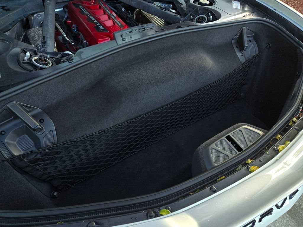Used 2022 Chevrolet Corvette Stingray Premium Cpe w/ Z51 Performance Package RWD image 39