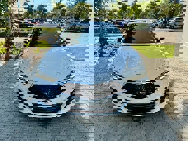 Used 2023 Acura TLX image 2