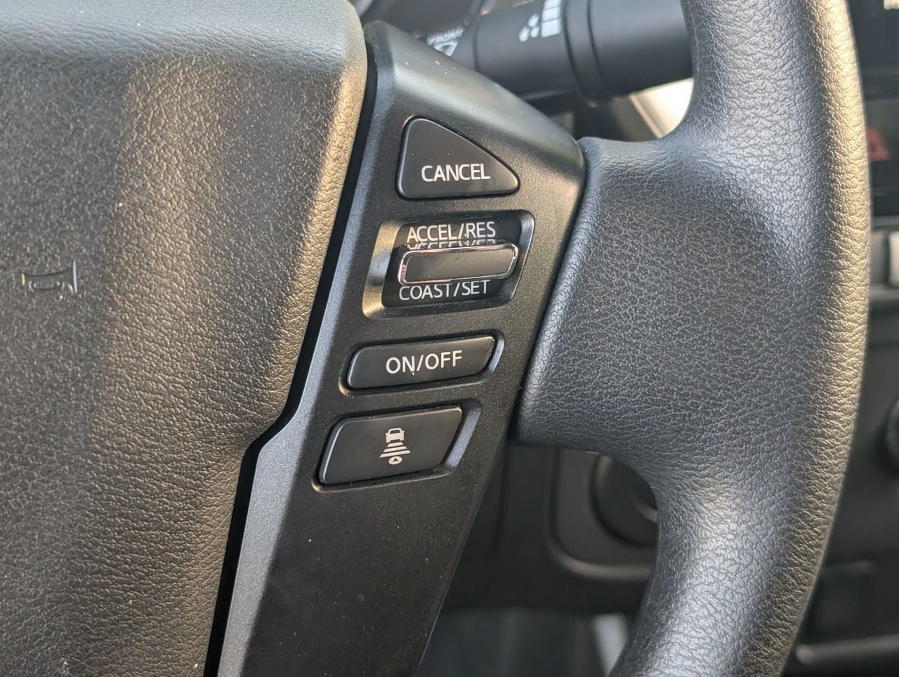 Certified 2025 Nissan Frontier SV RWD image 19