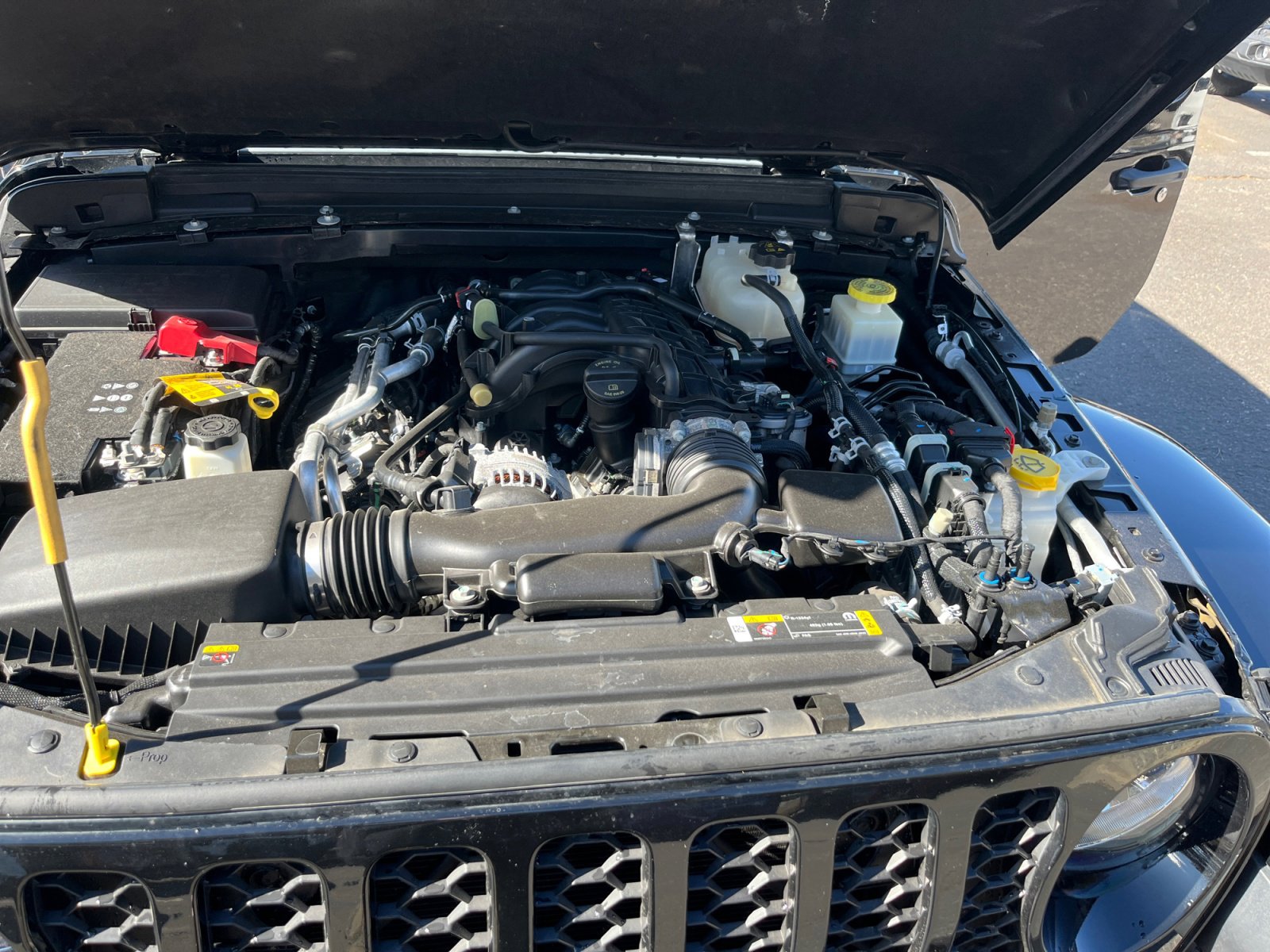 Used 2022 Jeep Gladiator Sport image 21