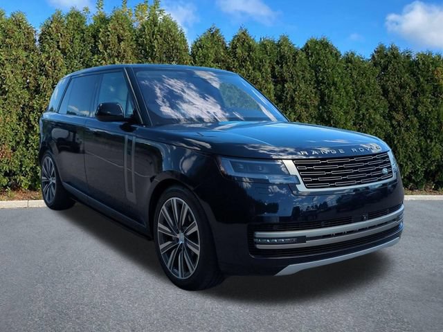 Used 2023 Land Rover Range Rover Long Wheelbase SE AWD/4WD video 3