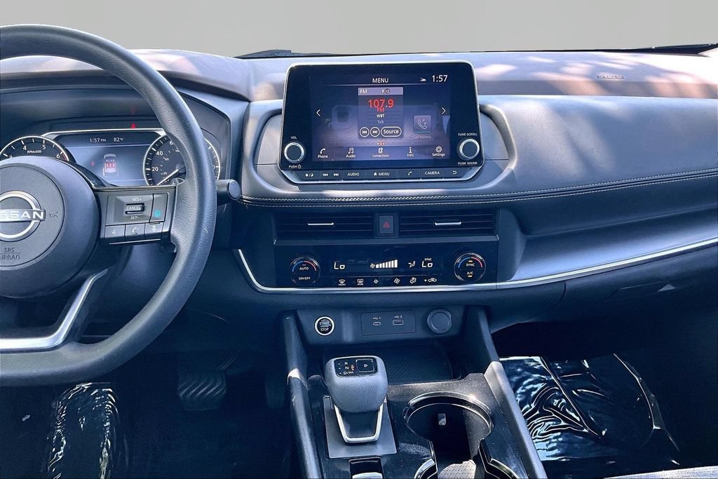 Used 2023 Nissan Rogue SV AWD/4WD image 10