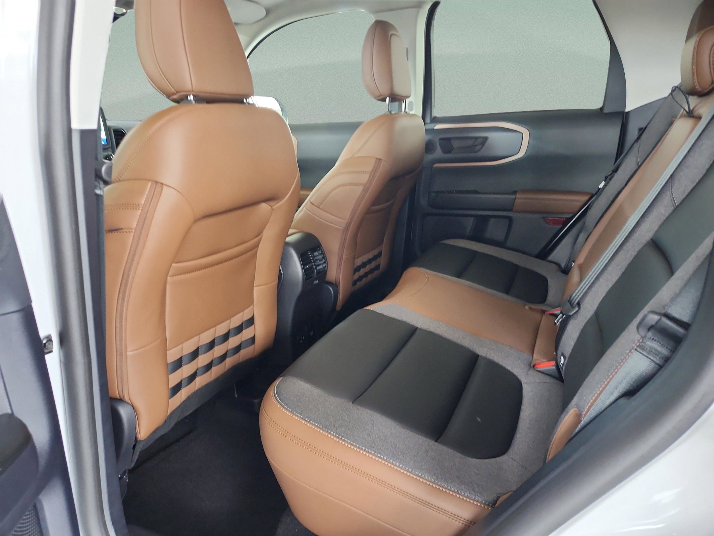 Certified 2024 Ford Bronco Sport Outer Banks w/ Tech Package image 16