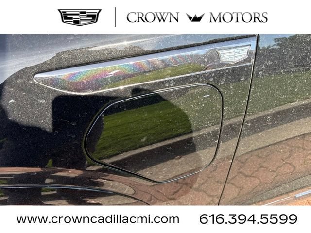 New 2027 Cadillac Vistiq Sport w/ LPO, Floor Liner Package AWD/4WD image 6