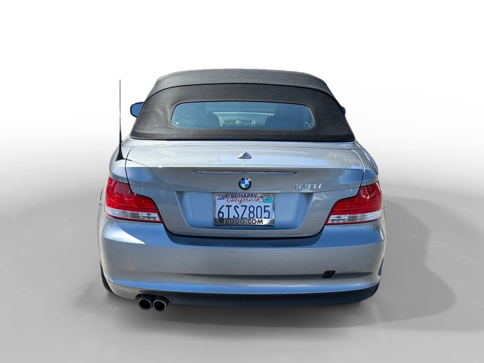 Used 2011 BMW 128i Convertible RWD image 4