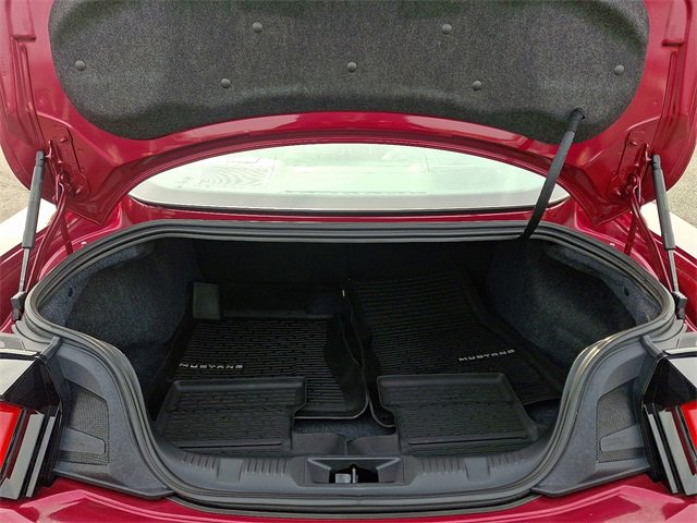 Used 2025 Ford Mustang Premium image 28