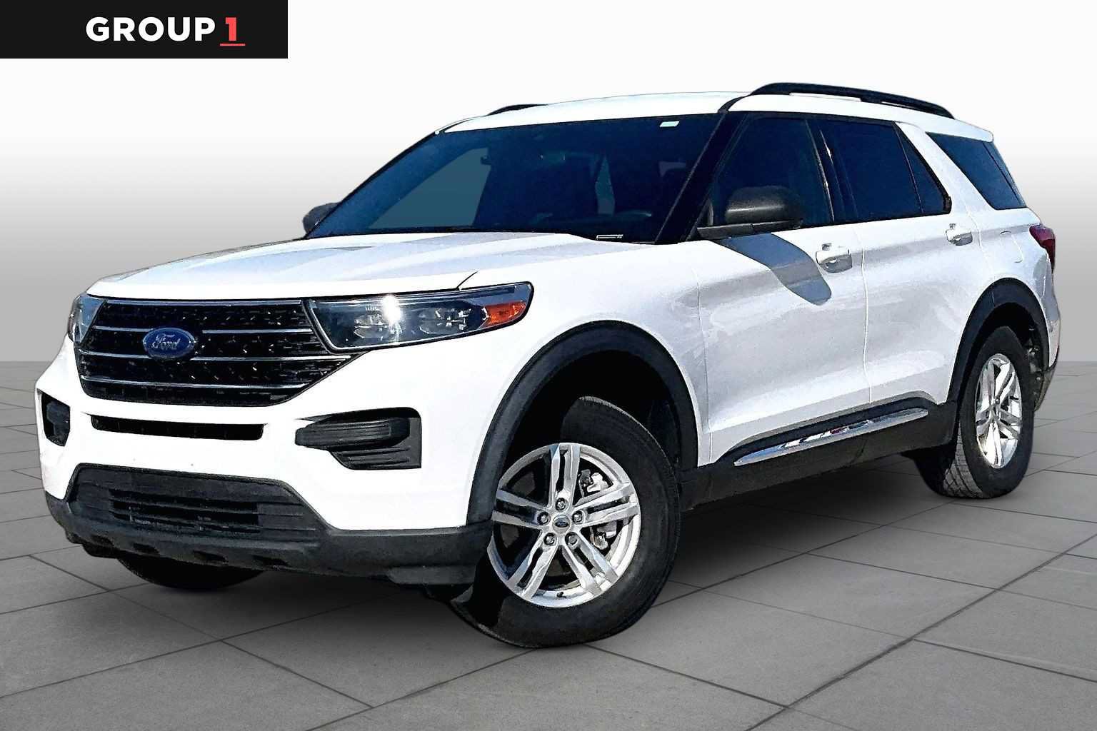 Certified 2020 Ford Explorer XLT RWD image 1
