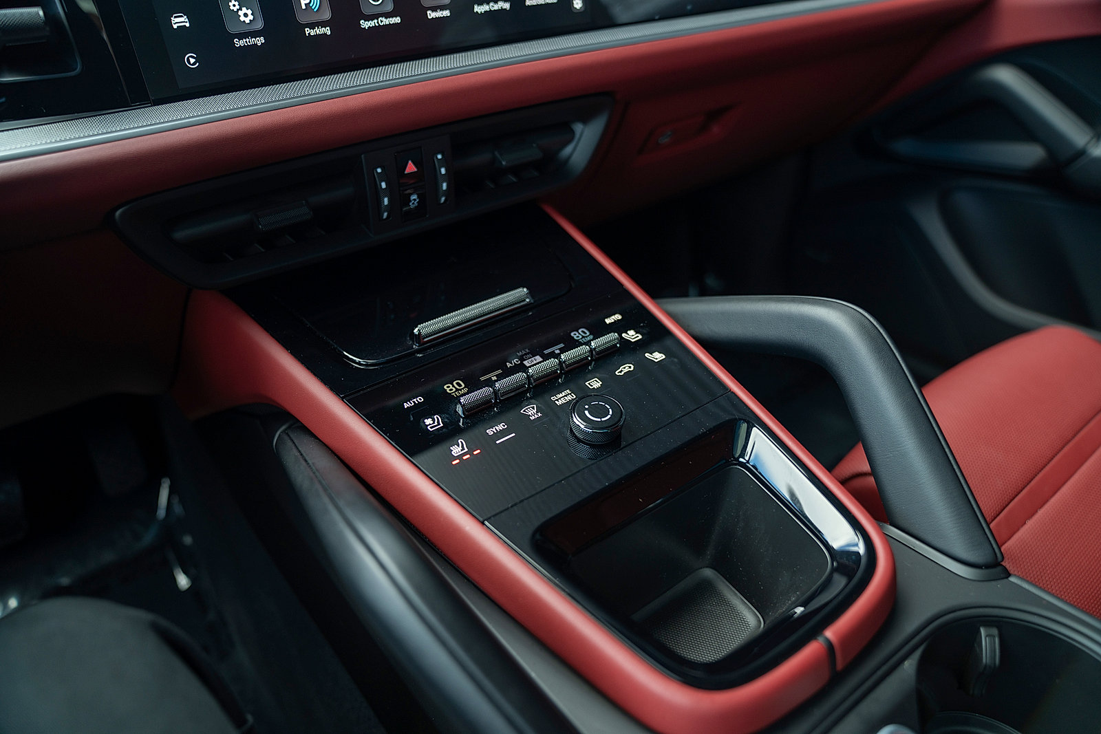 Certified 2025 Porsche Cayenne Coupe image 15