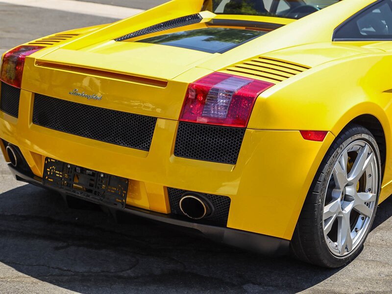Used 2004 Lamborghini Gallardo AWD/4WD image 14