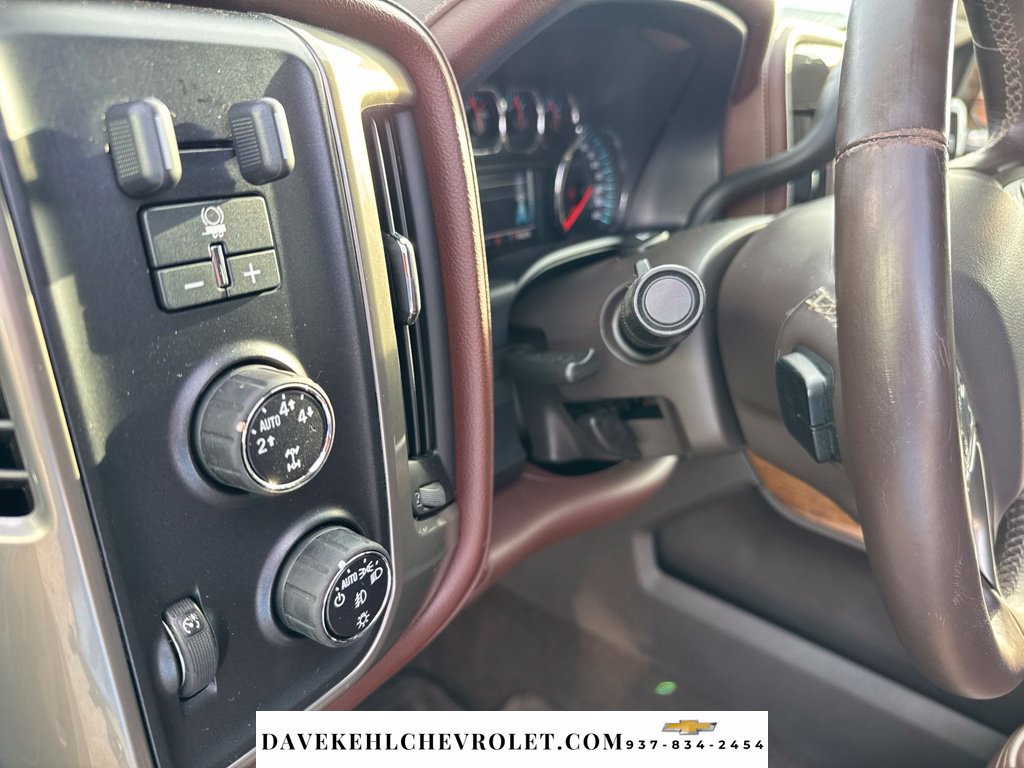 Used 2015 Chevrolet Silverado 1500 High Country w/ High Country Premium Package AWD/4WD image 11