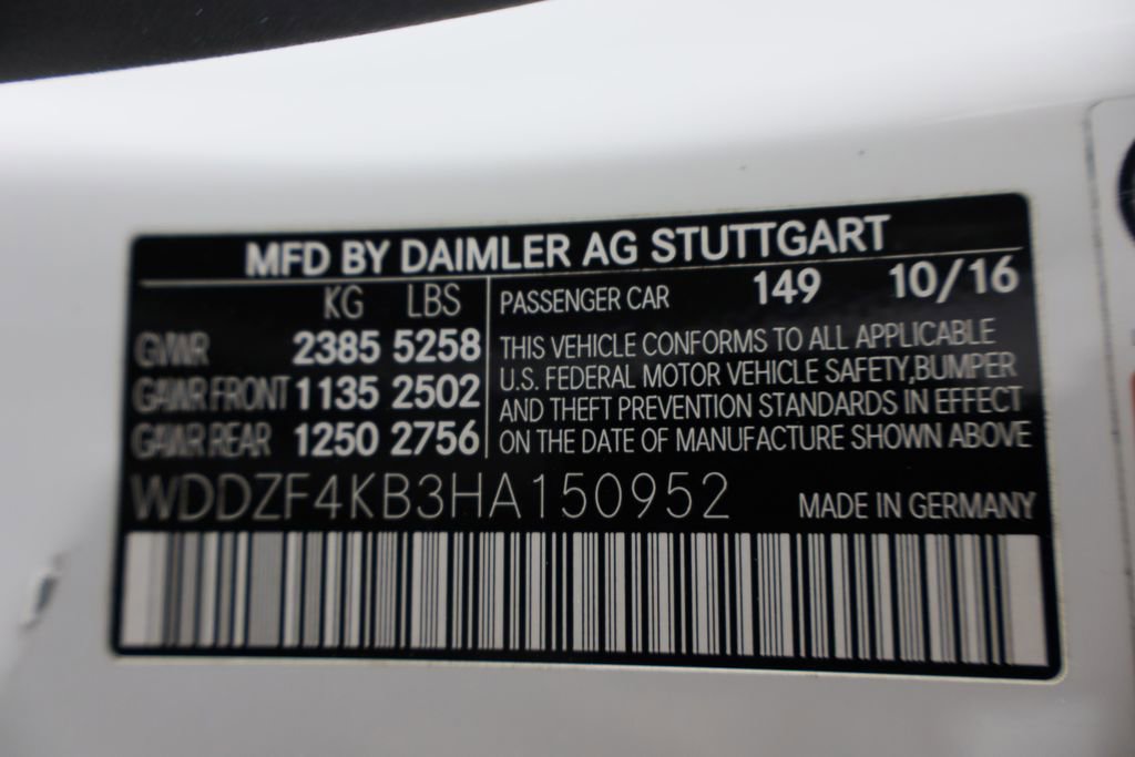 Used 2017 Mercedes-Benz E 300 4MATIC image 19