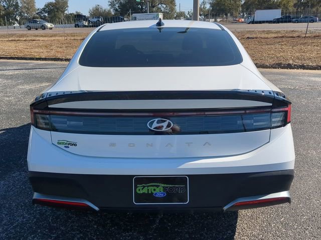 Used 2025 Hyundai Sonata SE image 6