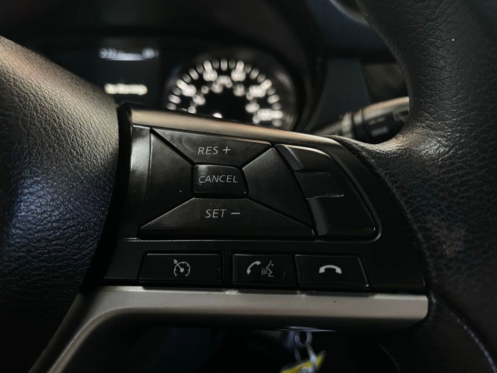 Used 2017 Nissan Rogue S FWD image 33