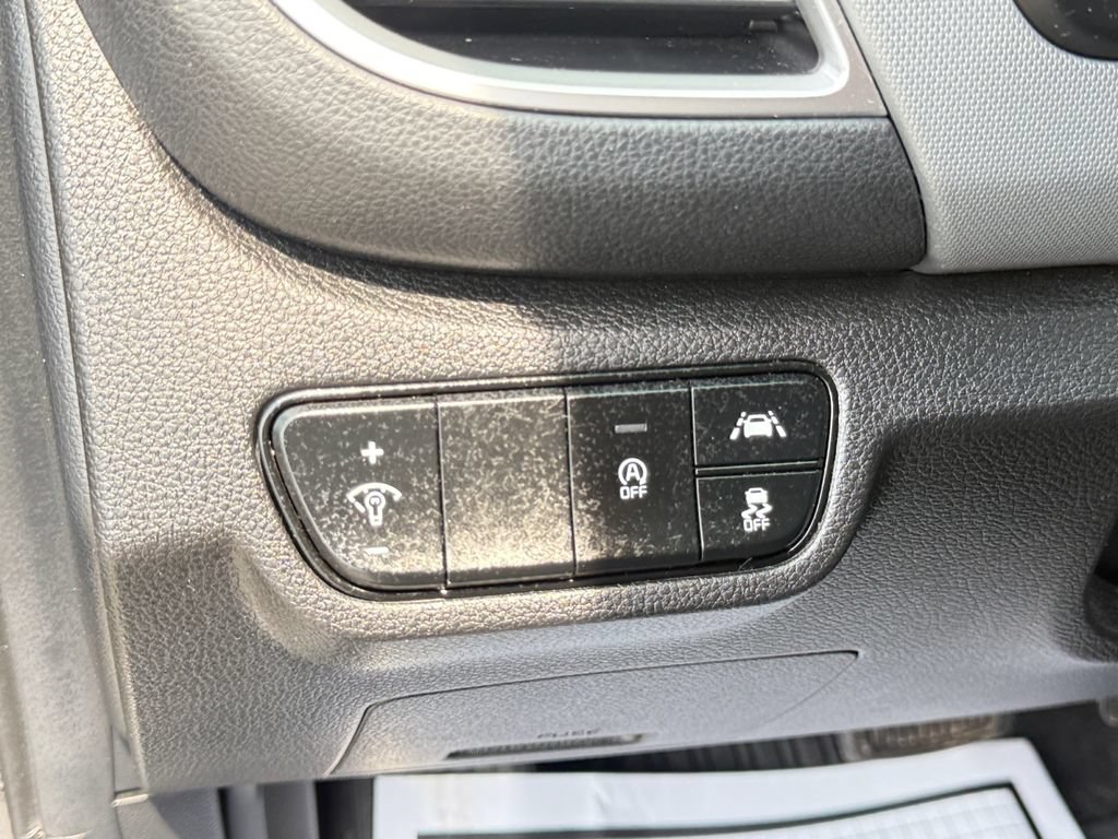 Used 2023 Kia Seltos LX AWD/4WD image 19