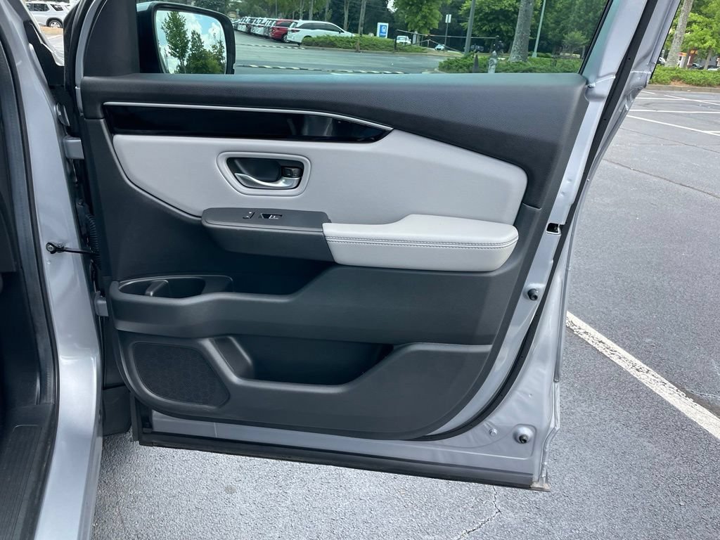 Certified 2025 Honda Pilot EX-L image 30