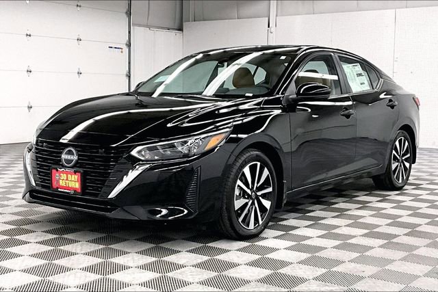 New 2025 Nissan Sentra SV w/ SV Premium Package image 3