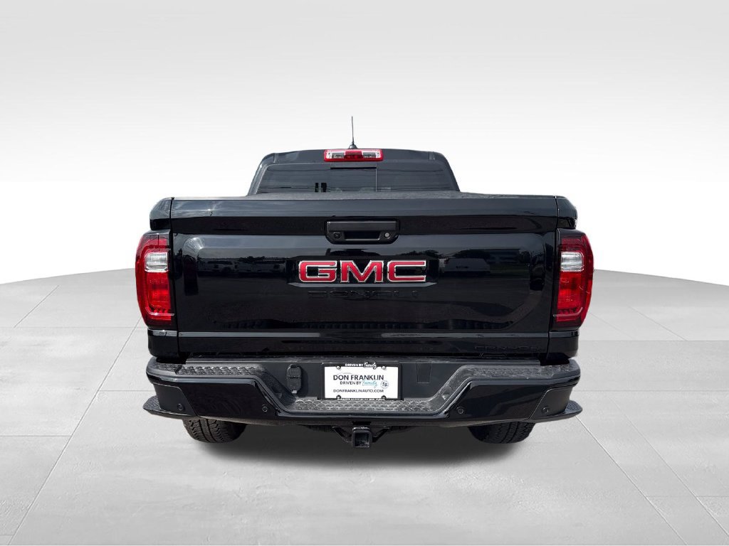 New 2026 GMC Canyon Denali w/ LPO, Denali Black Edition AWD/4WD image 4
