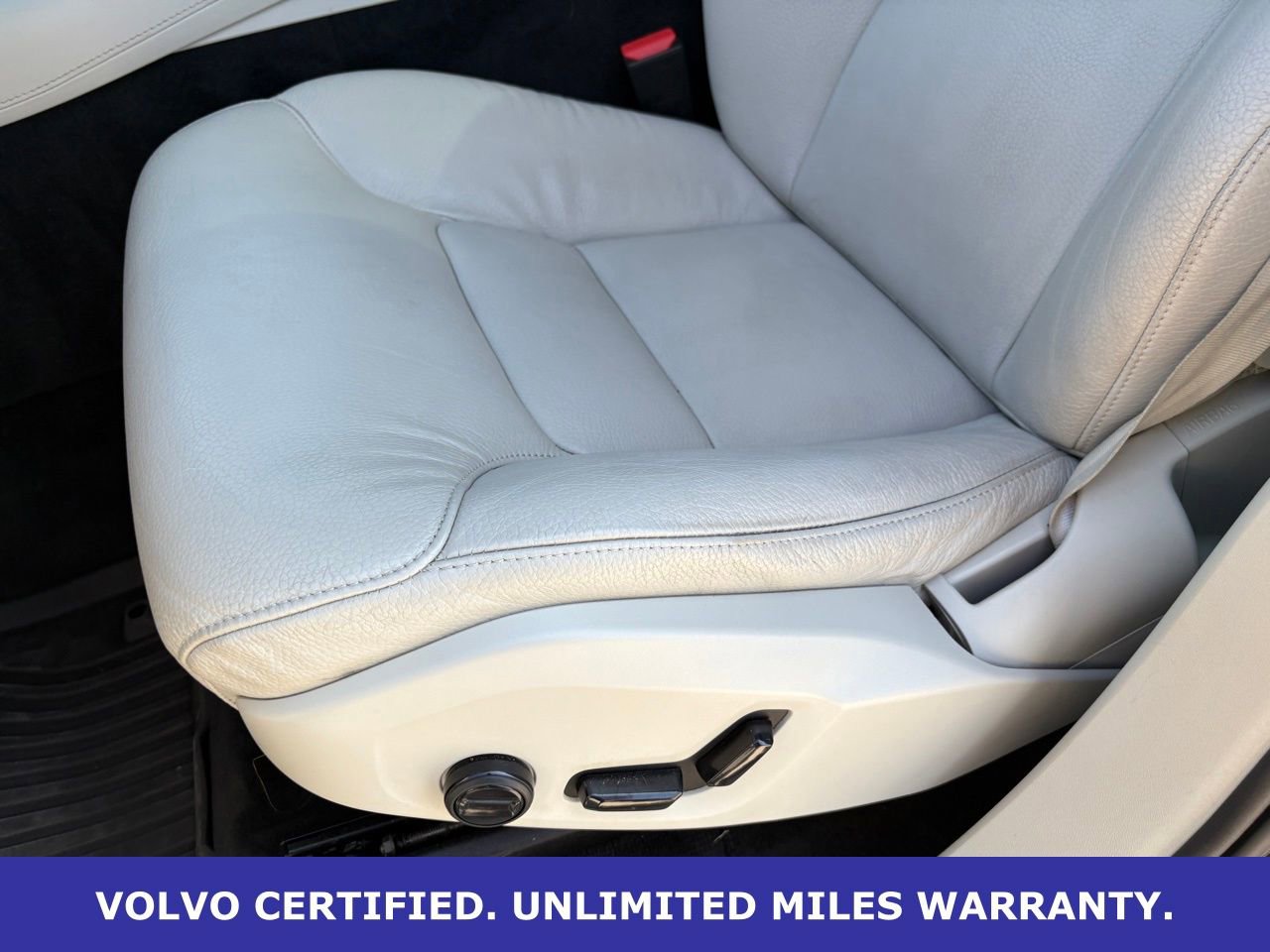 Certified 2023 Volvo XC90 B6 Plus w/ Protection Package Premier AWD/4WD image 29