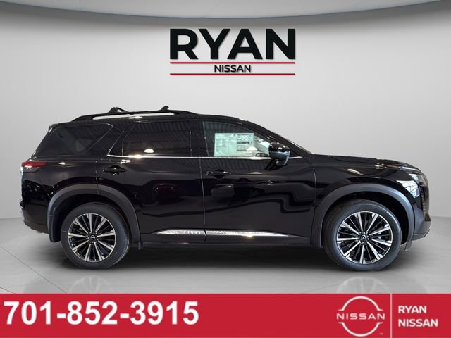 New 2026 Nissan Pathfinder Platinum image 18