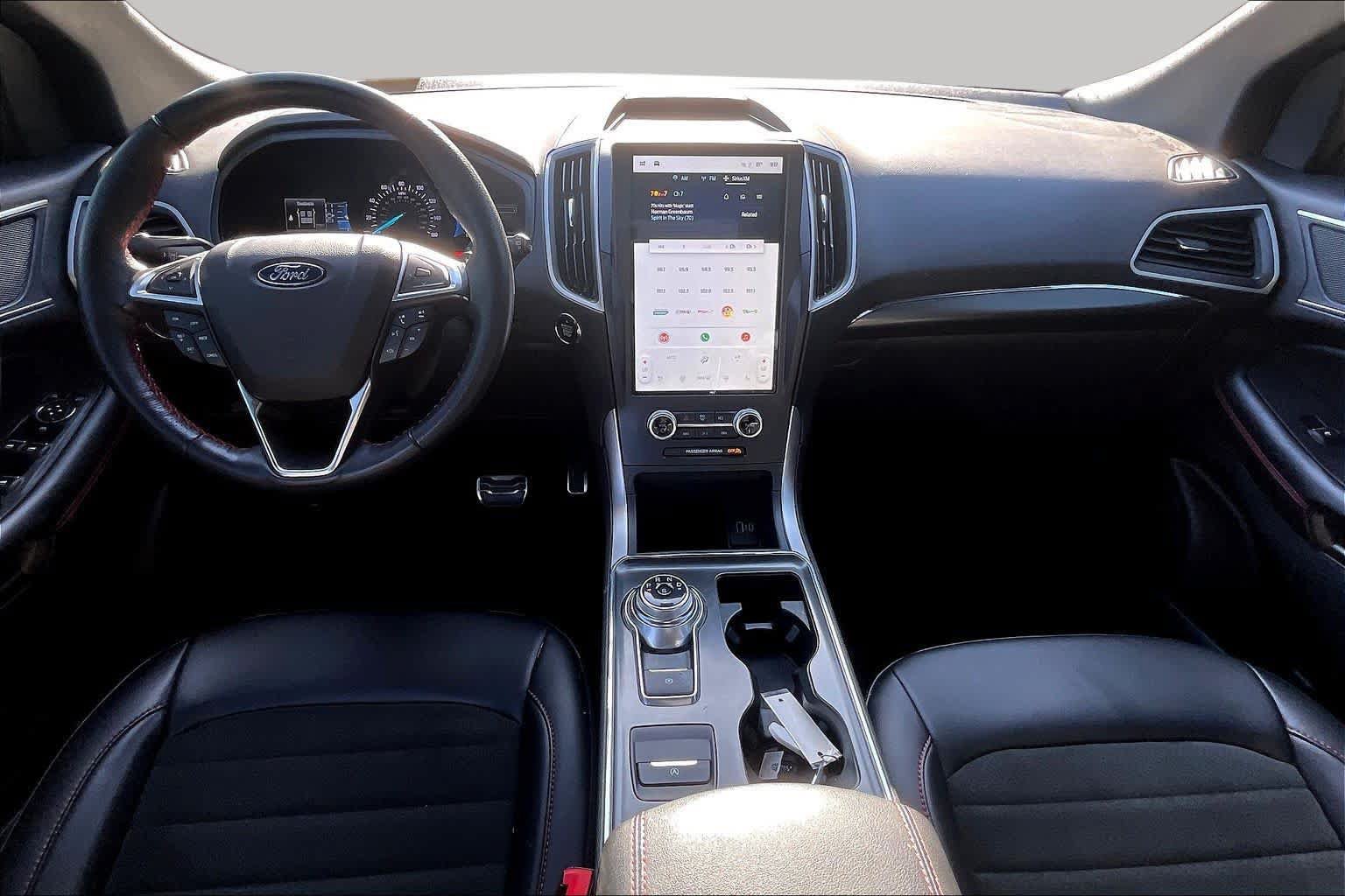 Used 2022 Ford Edge ST-Line w/ Class II Trailer Tow Package AWD/4WD image 31