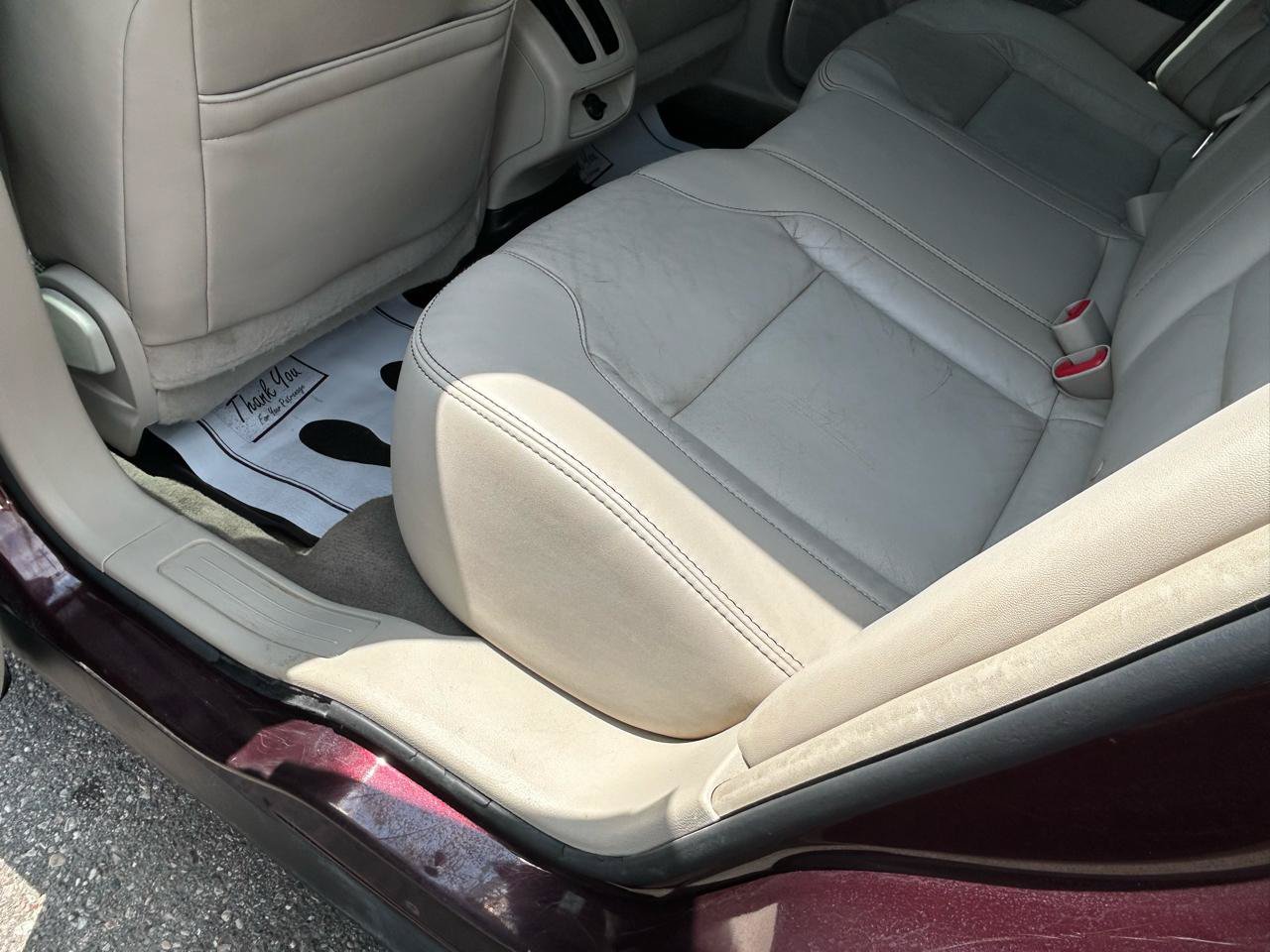 Used 2011 Ford Taurus SEL FWD image 9