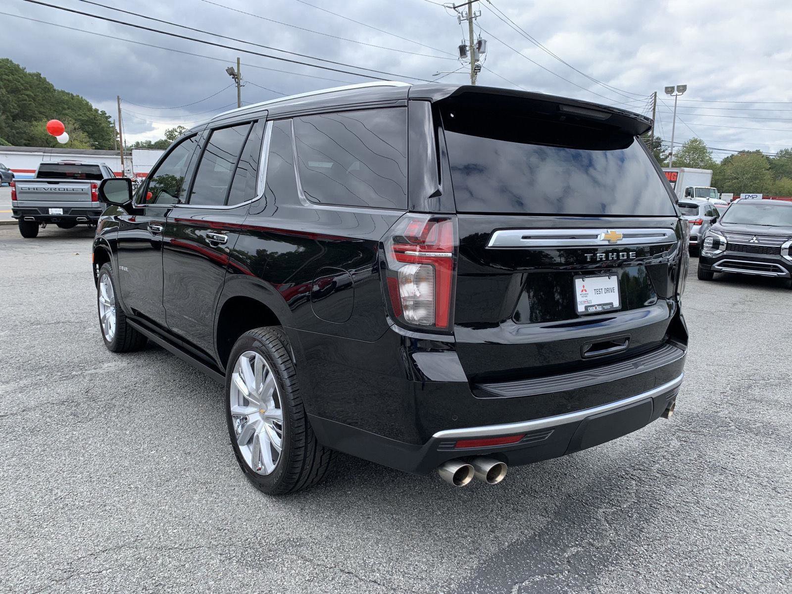 Used 2023 Chevrolet Tahoe High Country image 5