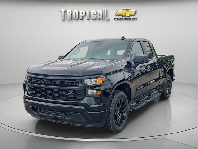 New 2026 Chevrolet Silverado 1500 Custom RWD image 1