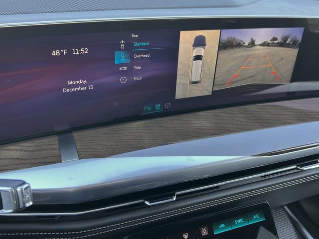 Certified 2026 Cadillac Escalade Platinum Sport image 18