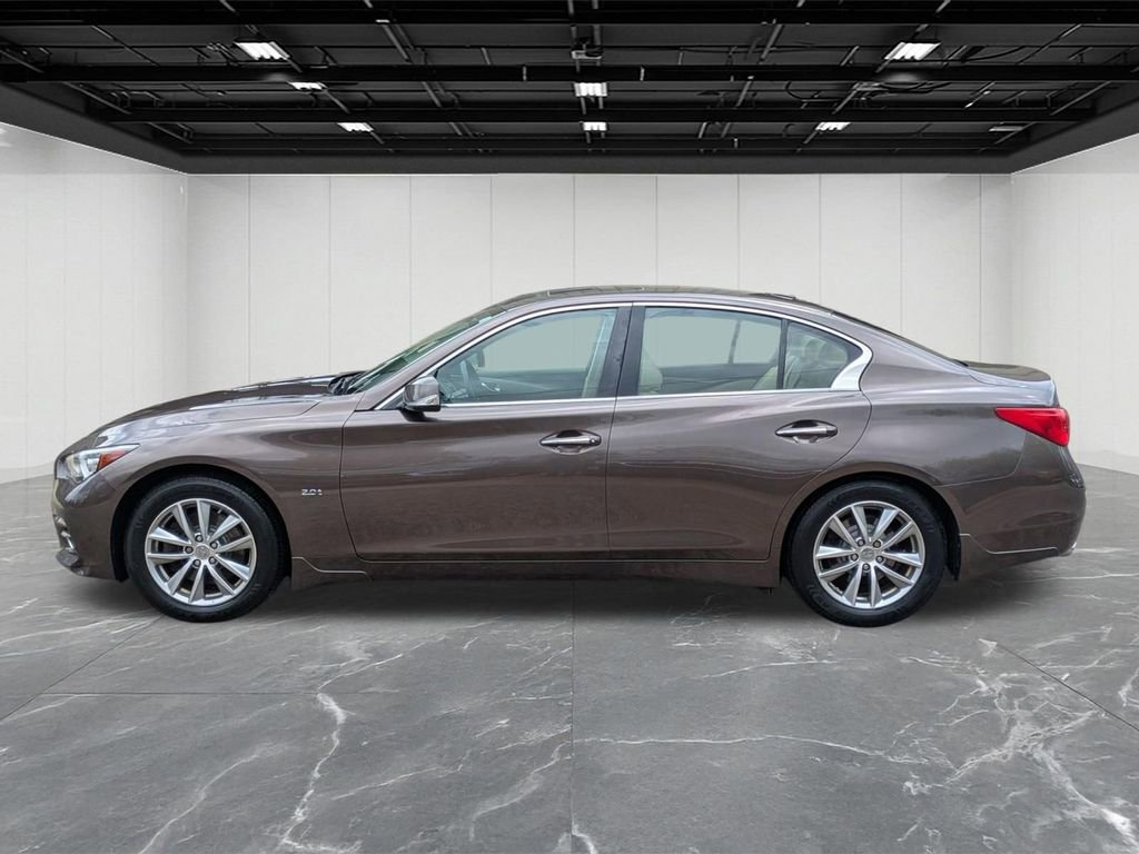 Used 2017 INFINITI Q50 Premium w/ 2.0T Premium Plus Package